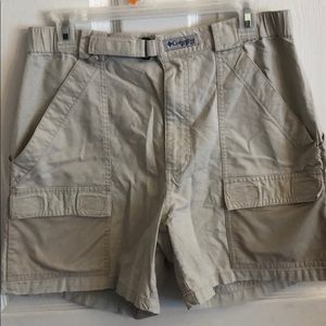 Men’s Columbia PFG shorts
